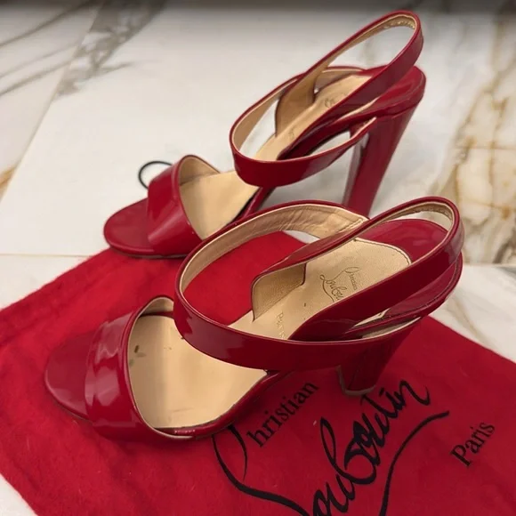 Authentic Christian louboutin shoes - Picture 15 of 15
